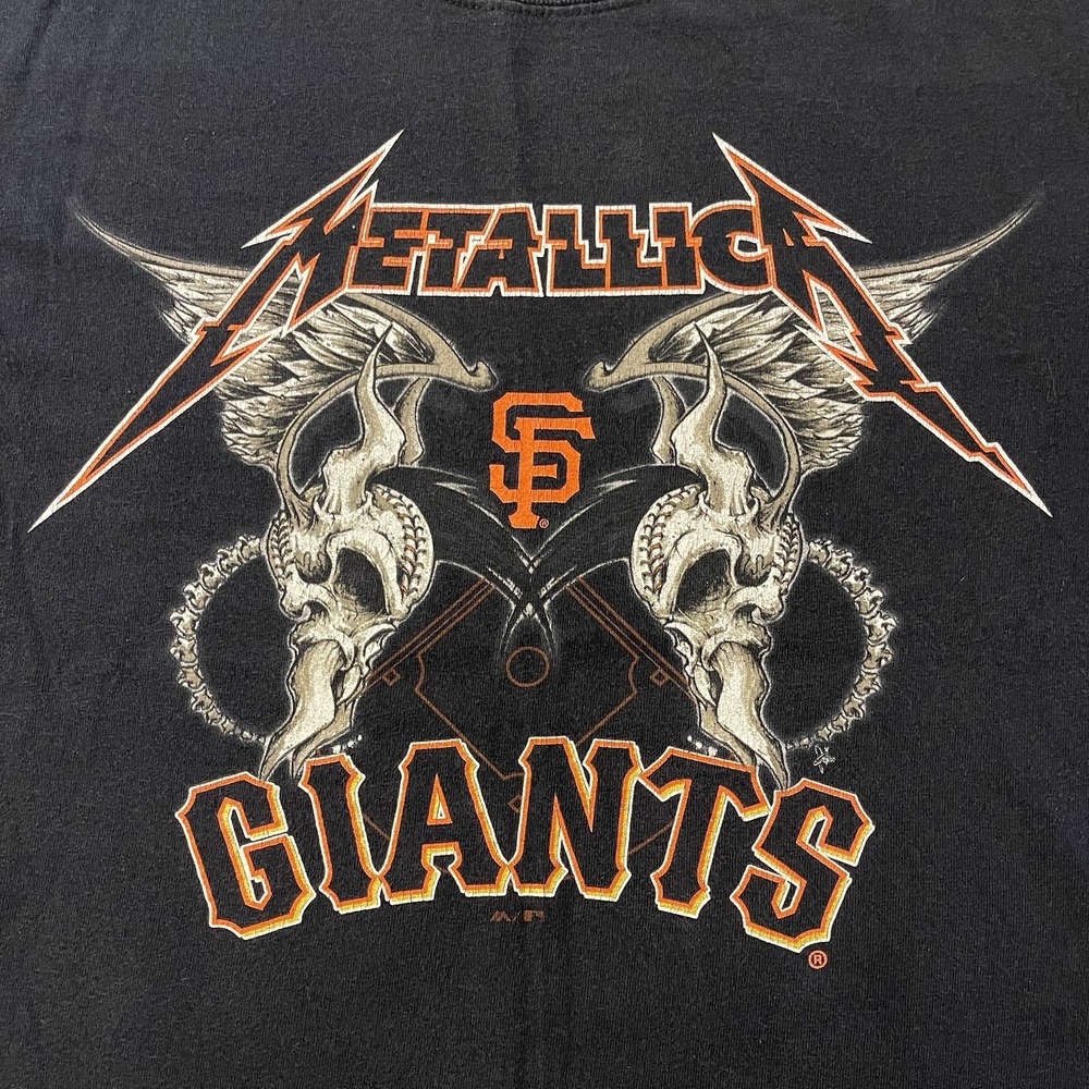 Metallic San Francisco Giants Shirt Mens Medium Black Graphic Short Sleeve‎ Band - Picture 2 of 6